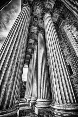 Apr3-2010DC-SuprCourtDay046_HDR-B&W