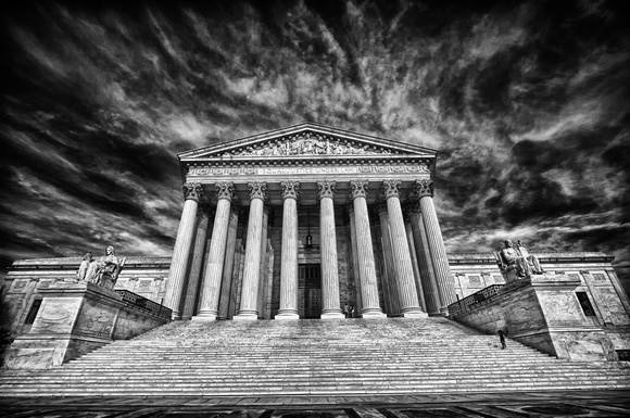 Apr3-2010DC-SuprCourtDay021_HDR-B&W